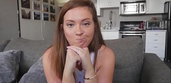  Maddy Oreilly make her butt bounce